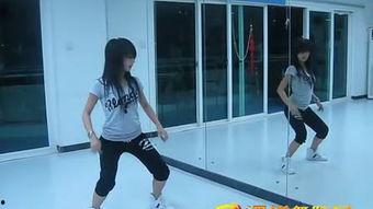 成人溜冰初学视频动作