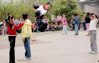 成人花式跳皮筋视频大全,成人花式跳皮筋视频大全集锦