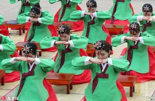 新疆男孩在家成人礼视频,传统与现代的交融瞬间