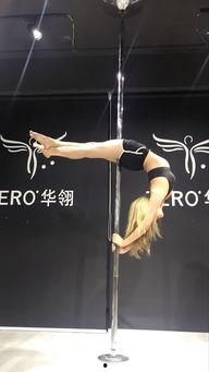 成人简单的凳子舞视频,跟随简单凳子舞视频，轻松舞动身心